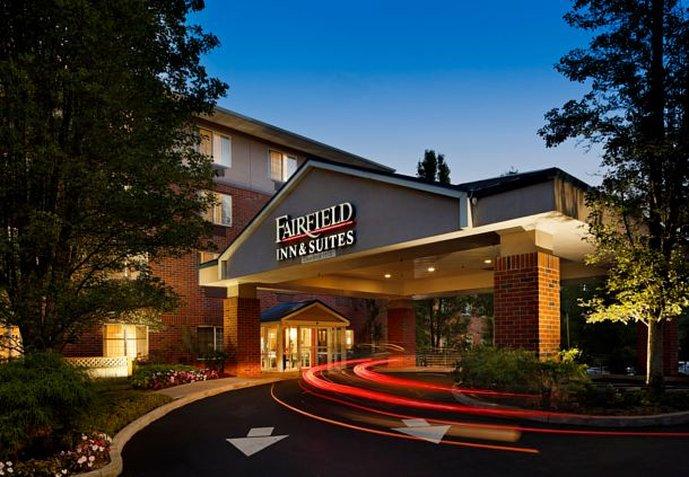 Fairfield Inn & Suites Portland South/Лейк Осуего Екстериор снимка
