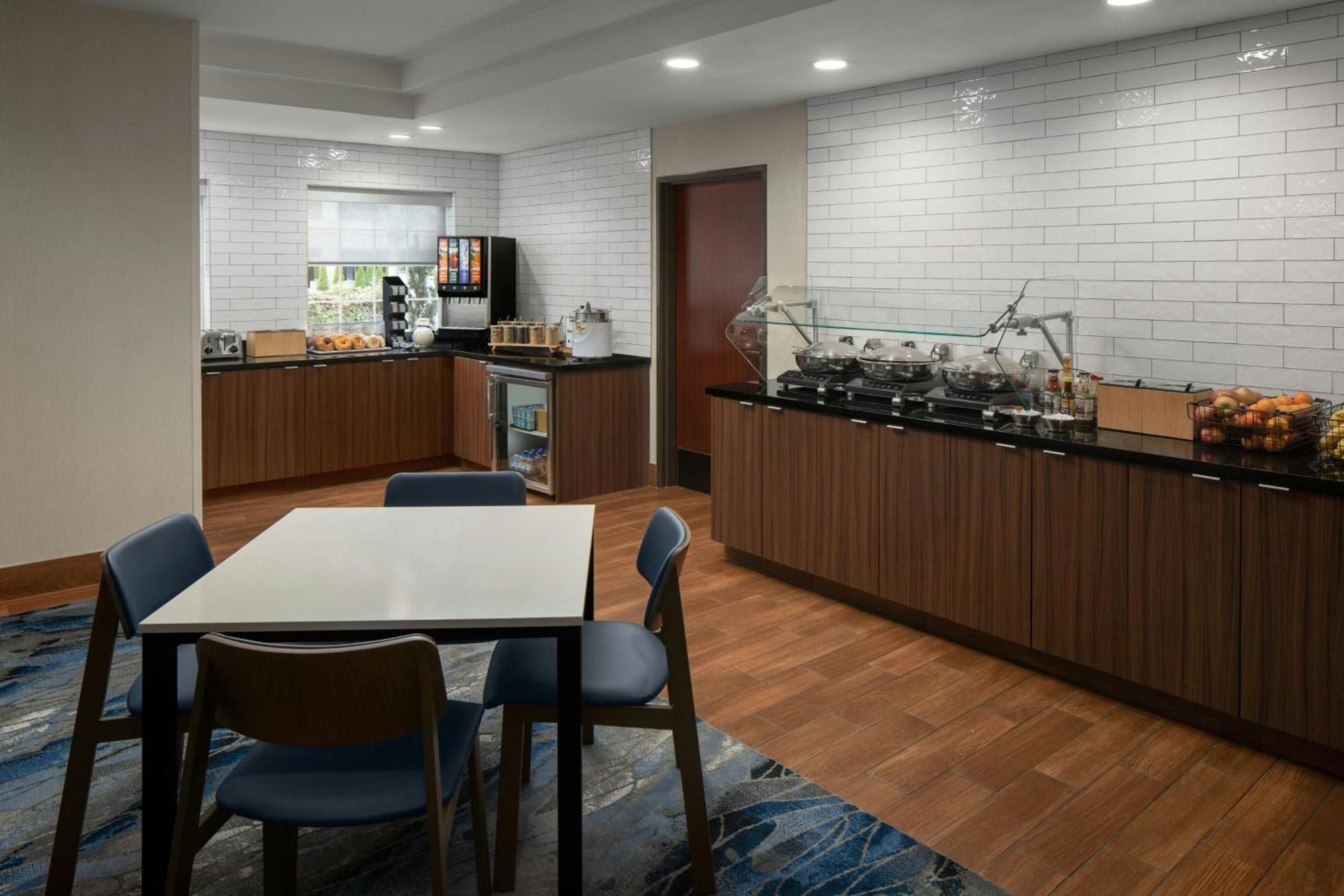 Fairfield Inn & Suites Portland South/Лейк Осуего Екстериор снимка